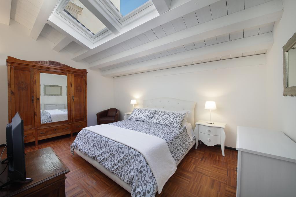 B&B Five Rooms Syracuse Exterior foto